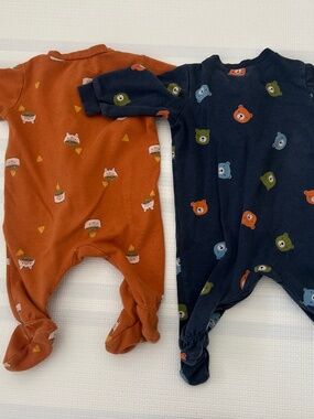 Set of 2 Pekkle footies